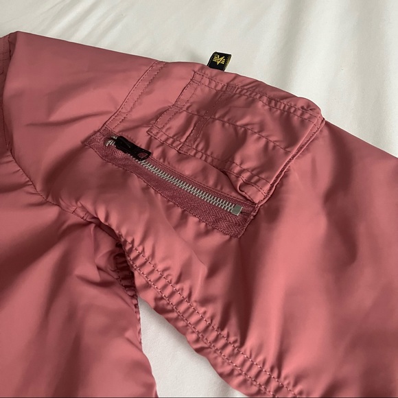 Alpha Industries Flight Jacket 🧥 - Picture 8 of 16